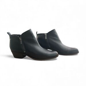 Lucky Brand Basel Black Leather Footwear